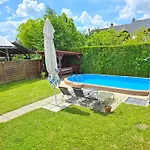 아파트 Balazs With Private Pool - Biro Tours Nr 183
