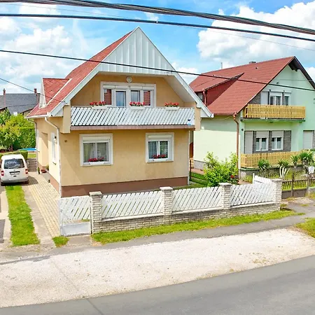 아파트 Balazs With Private Pool - Biro Tours Nr 183 케츨리