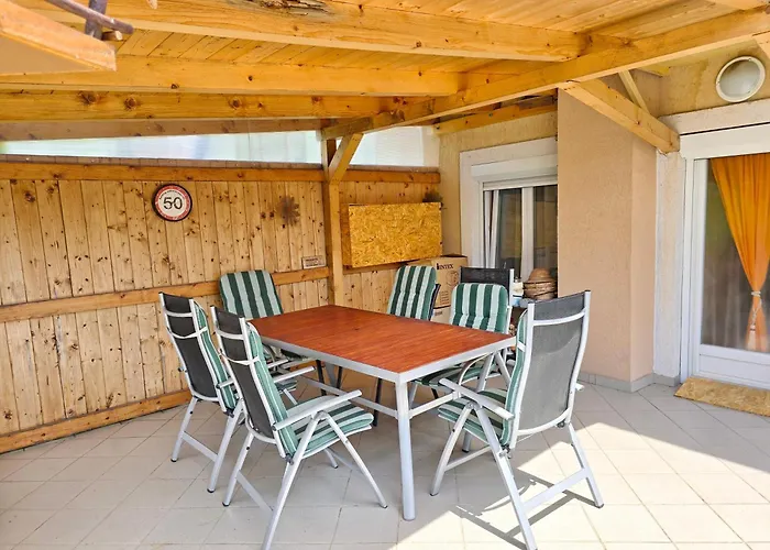 Balazs With Private Pool - Biro Tours Nr 183