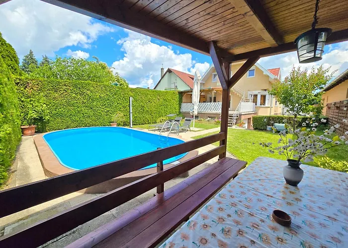 아파트 Balazs With Private Pool - Biro Tours Nr 183 *