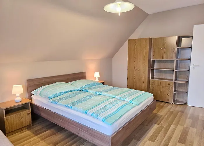 Balazs With Private Pool - Biro Tours Nr 183 דירה קסזטלי