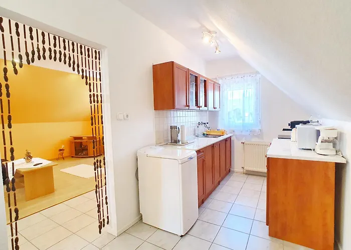 Balazs With Private Pool - Biro Tours Nr 183 케츨리