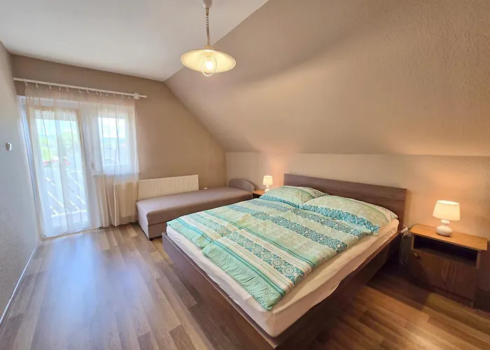 דירה Balazs With Private Pool - Biro Tours Nr 183